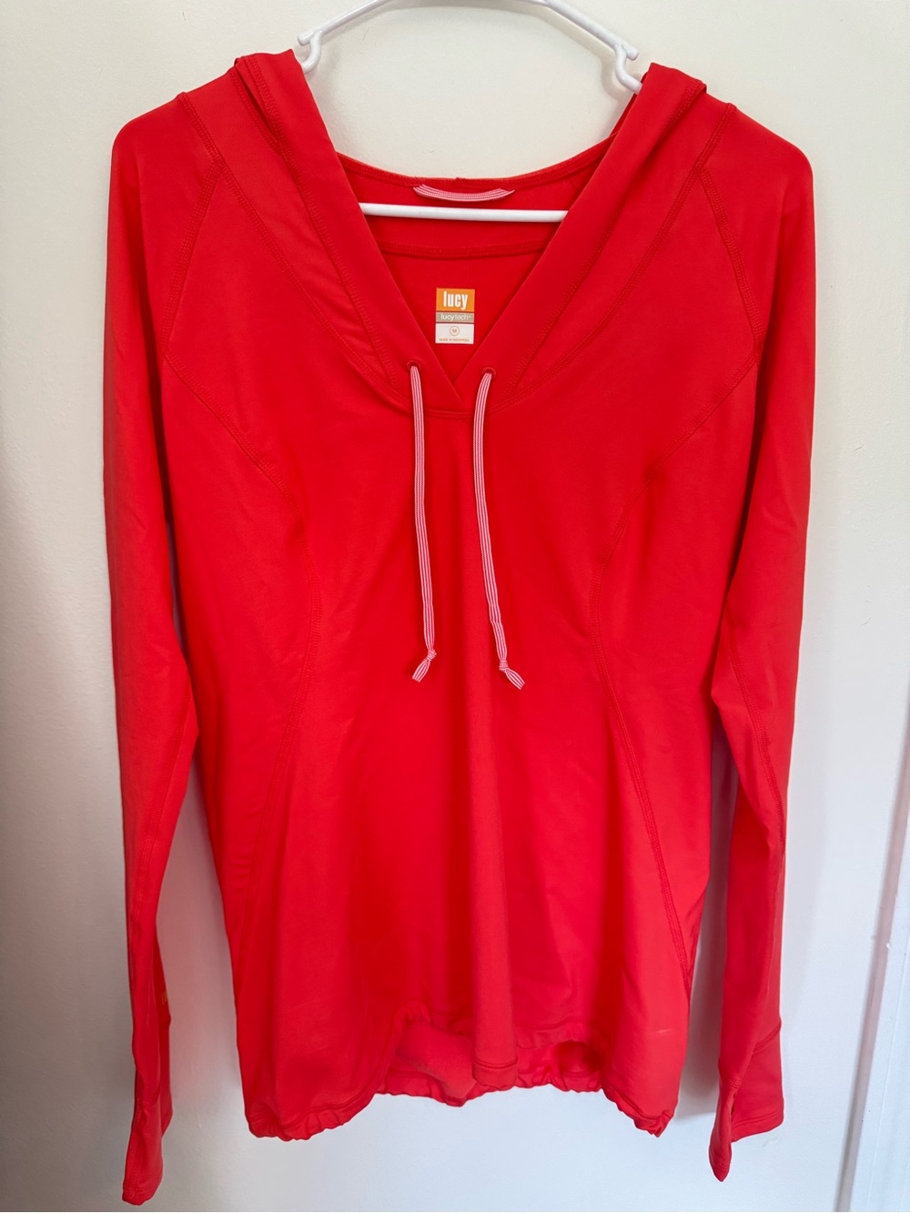 Lucy Activewear Lightweight Pullover Hoodie Coral Red V-Neck Tech Top Size M